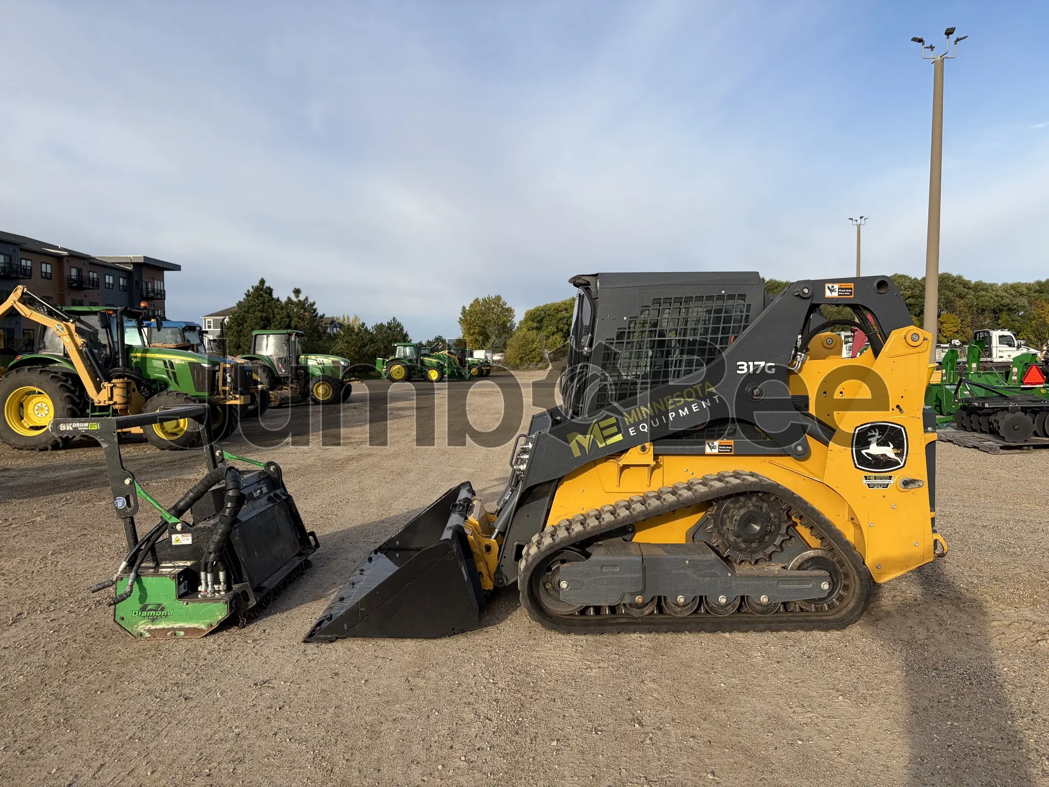John Deere 317G 2024 - Usado (289 Horas) en Venta — foto 1 de 9