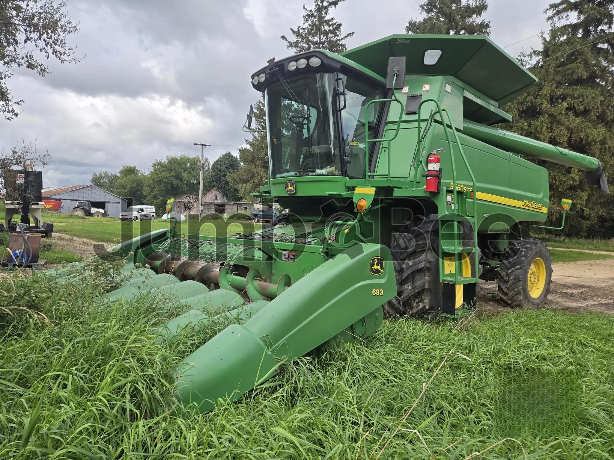 2006 John Deere 9560 STS - Used for Sale — photo 1 of 37