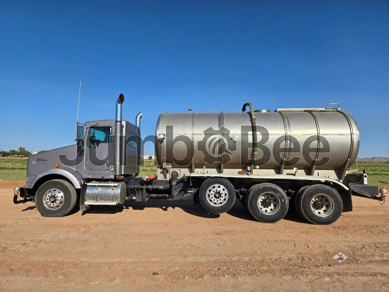 2008 KENWORTH T800 - Used  for Sale — photo 1 of 57