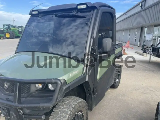2024 John Deere XUV835R Premium Cab - Used, 391 Hours for Sale — photo 1 of 10