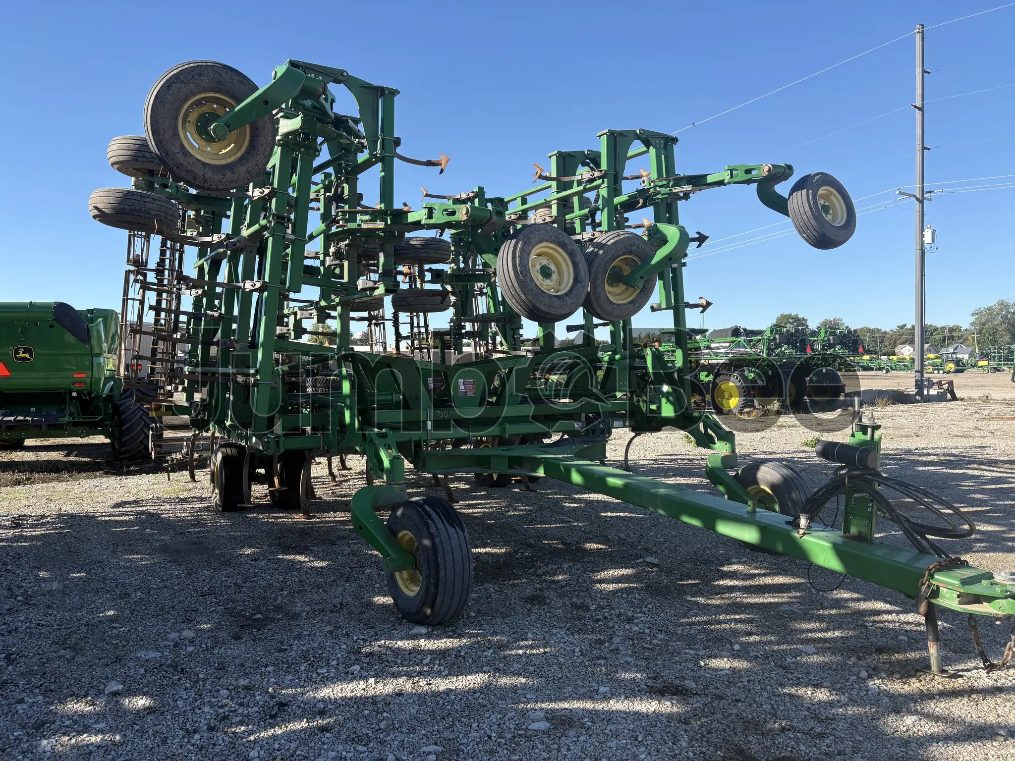 John Deere 2210 2013 - Usado en Venta — foto 1 de 27