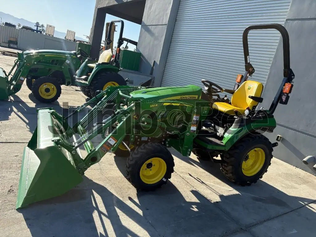 John Deere 2025R 2026 - Nuevo en Venta — foto 1 de 4