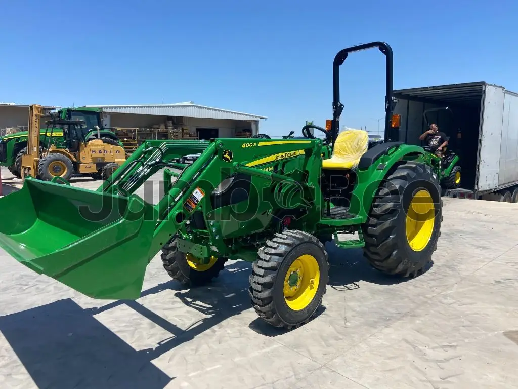 John Deere 4044M 2026 - Nuevo en Venta — foto 1 de 12