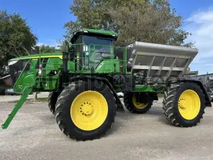2025 John Deere 600R Floaters & High-Clearance Applicators