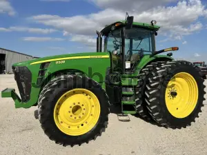 2009 John Deere 8530 Row Crop Tractors