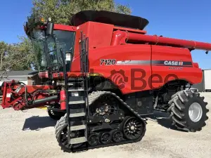 2012 Case IH 7120 Combines