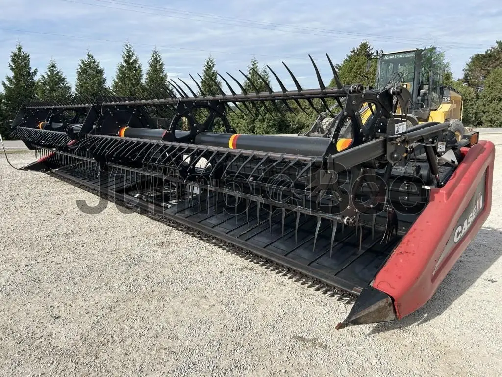 2010 Case IH 2152 - Used for Sale — photo 1 of 44