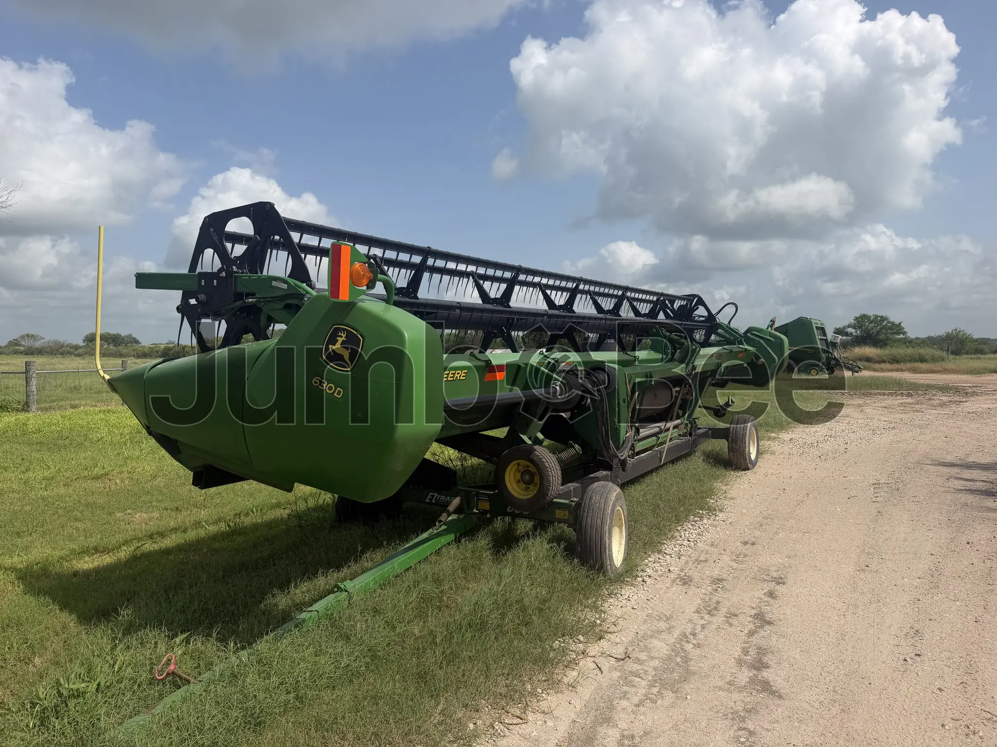 John Deere 630D 2012 - Usado en Venta — foto 1 de 21
