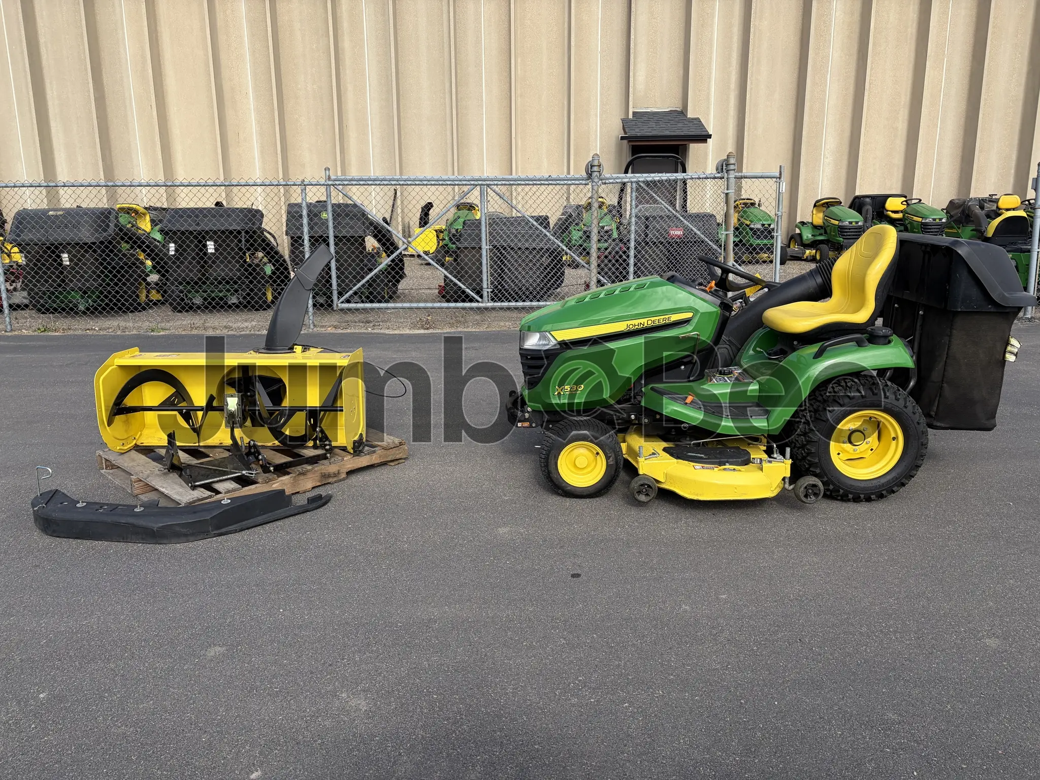 2014 John Deere X530 - Used, 395 Hours for Sale — foto 1 de 10