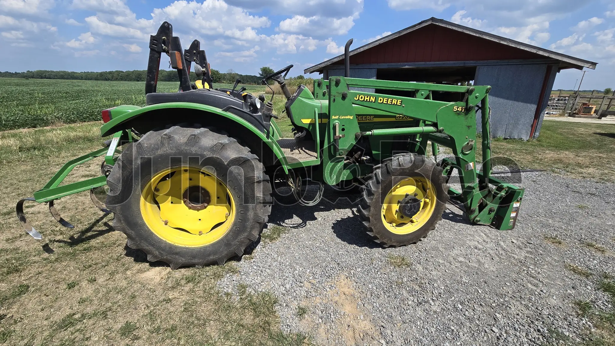 John Deere 5220 2003 - Usado (4,100 Horas) en Venta — foto 1 de 5