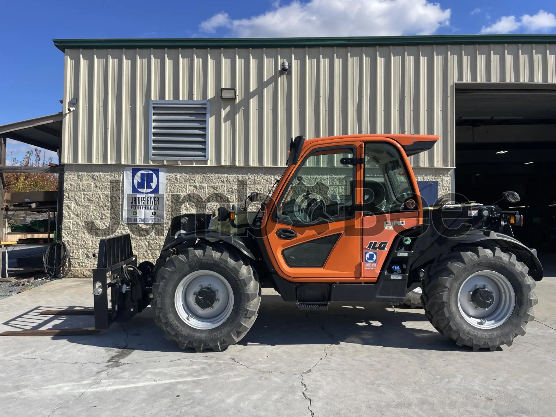 2023 JLG 823 - Used, 510 Hours for Sale — photo 1 of 18