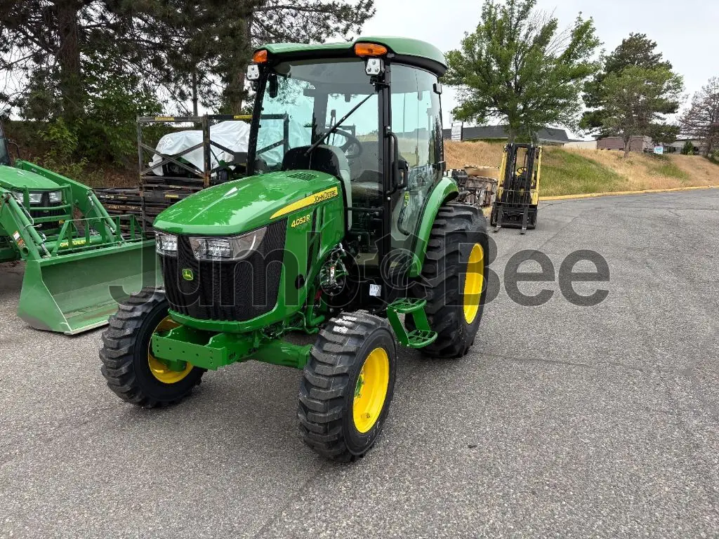John Deere 4052R 2026 - Nuevo en Venta — foto 1 de 5