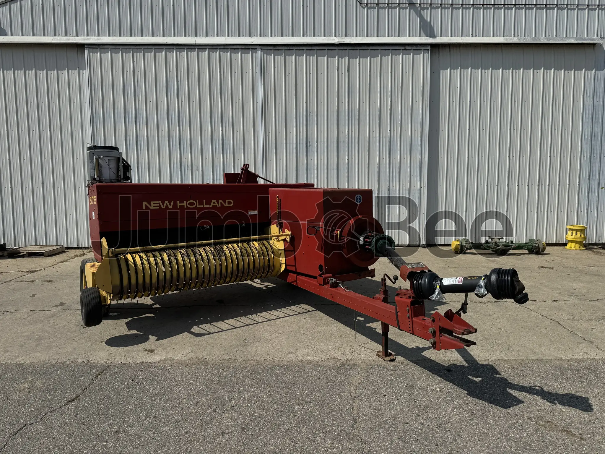 1997 New Holland 575 - Used, for Sale — photo 1 of 6