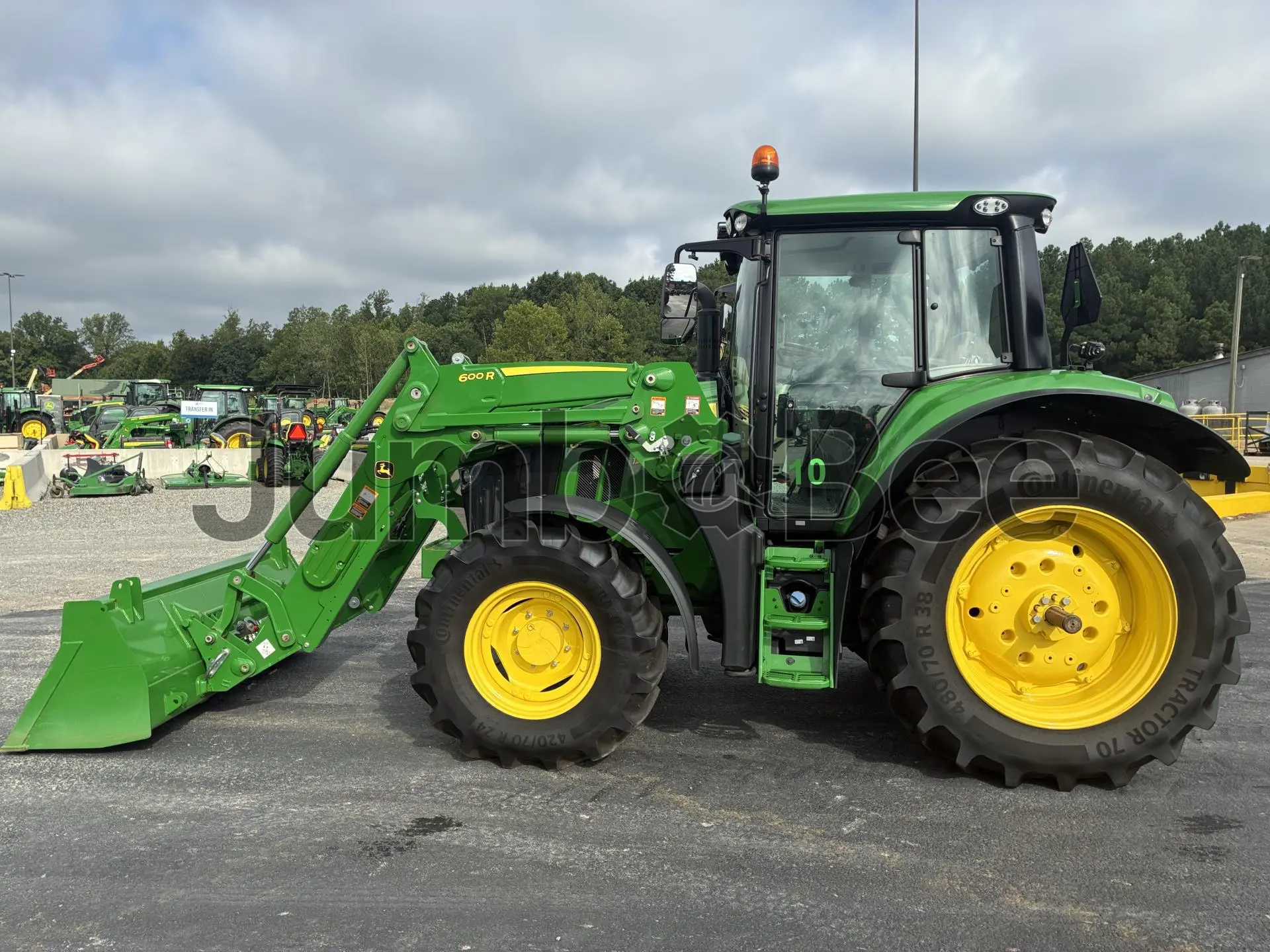 2024 John Deere 6M 125 - Used, 416 Hours for Sale — photo 1 of 9