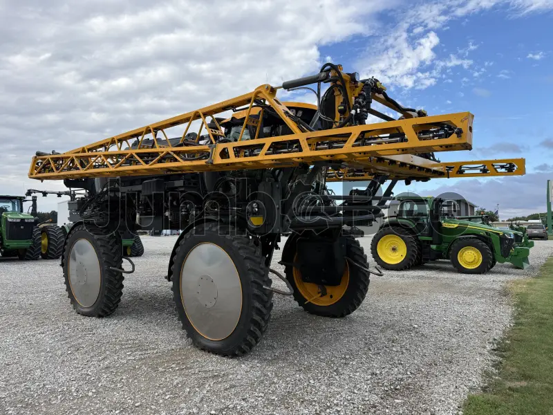Hagie STS12 Self-Propelled Sprayers
