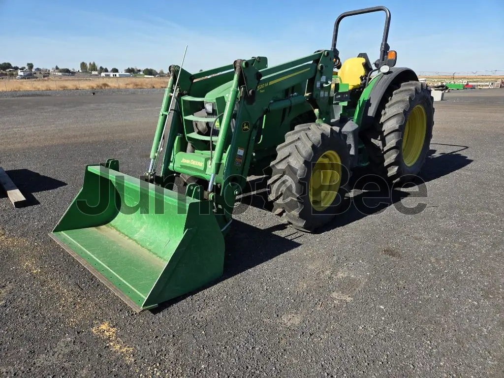 John Deere 5075M 2023 - Usado (799 Horas) en Venta — foto 1 de 7