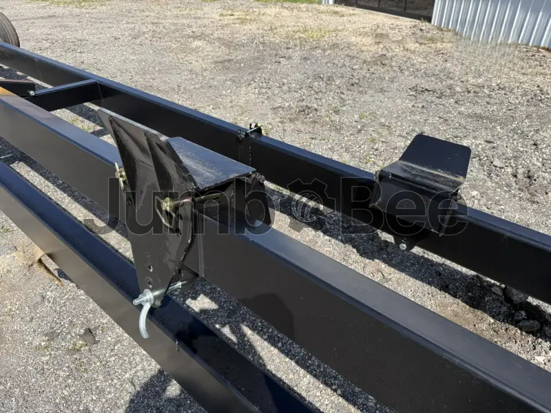 https://prod-jumbo.nyc3.cdn.digitaloceanspaces.com/product/23586/a2fc7a90fb7e003272e88f402a6b3532_medium.webp