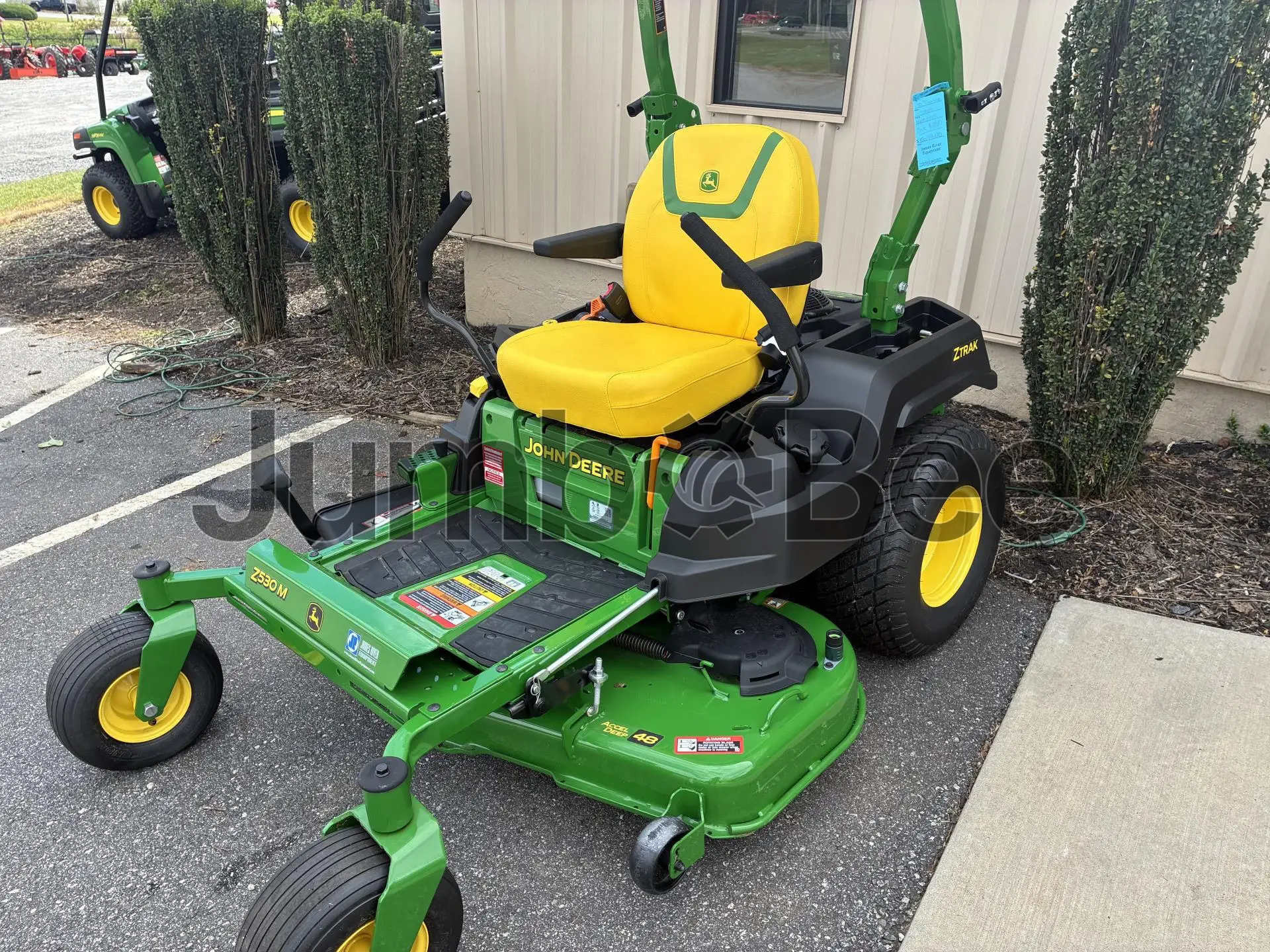 2025 John Deere Z530M - Used, for Sale — photo 1 of 2