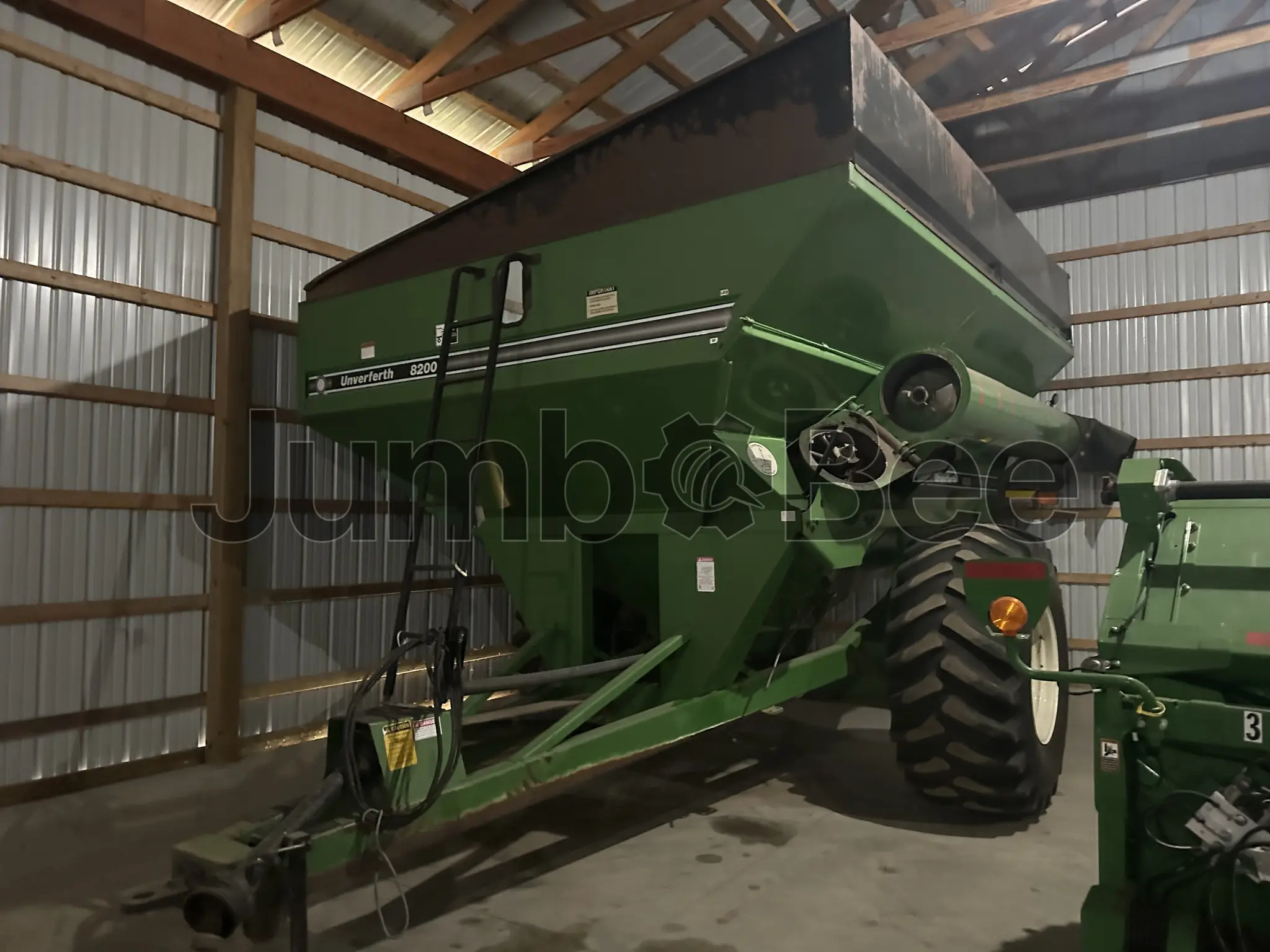 2001 Unverferth 8200 - Used, for Sale — photo 1 of 6