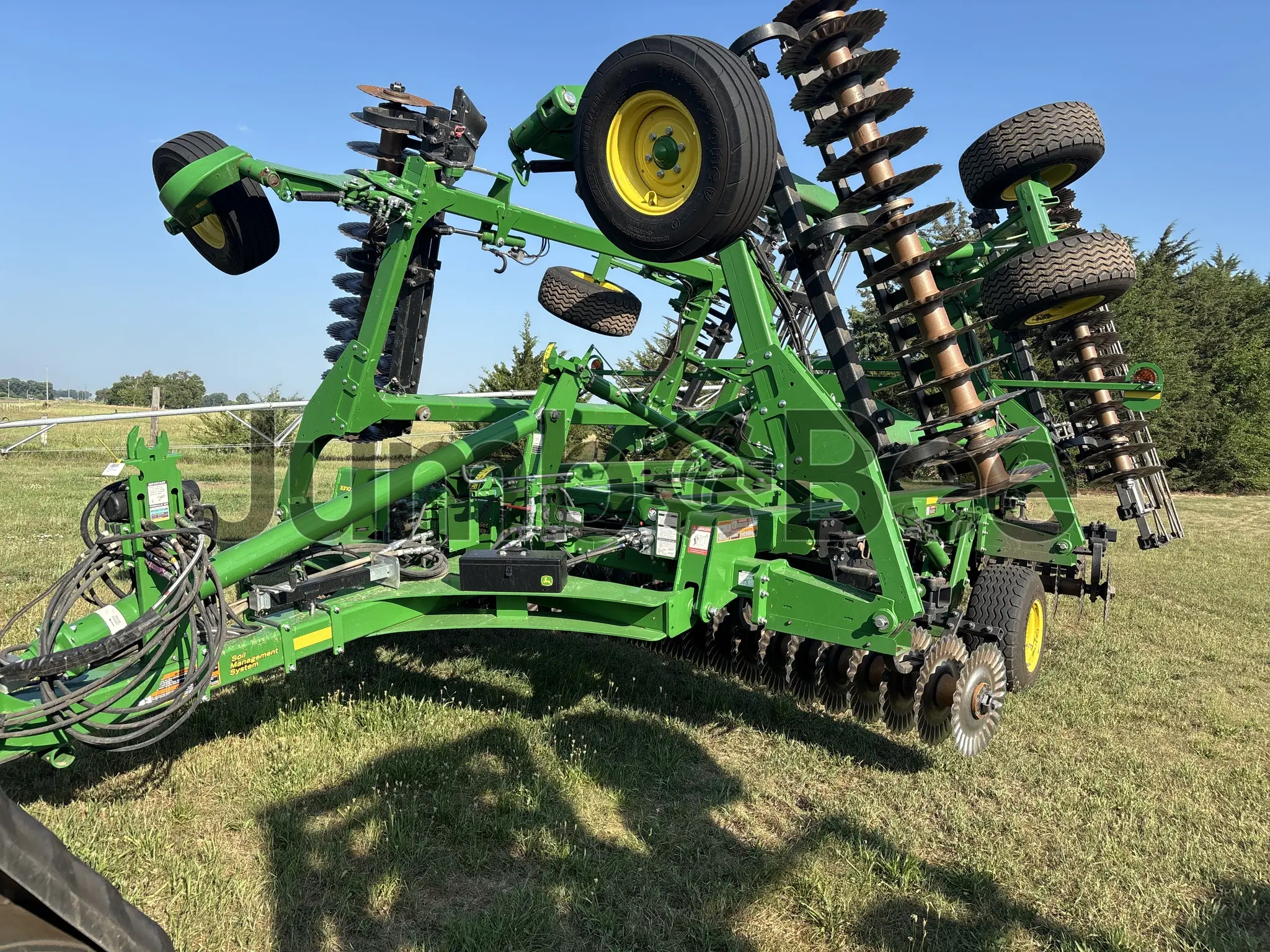 2022 John Deere 2660VT - Used, for Sale — photo 1 of 21