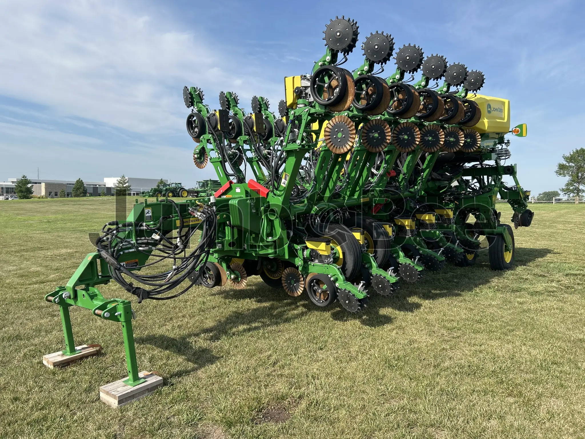 2024 John Deere 1795 - Used, for Sale — photo 1 of 32