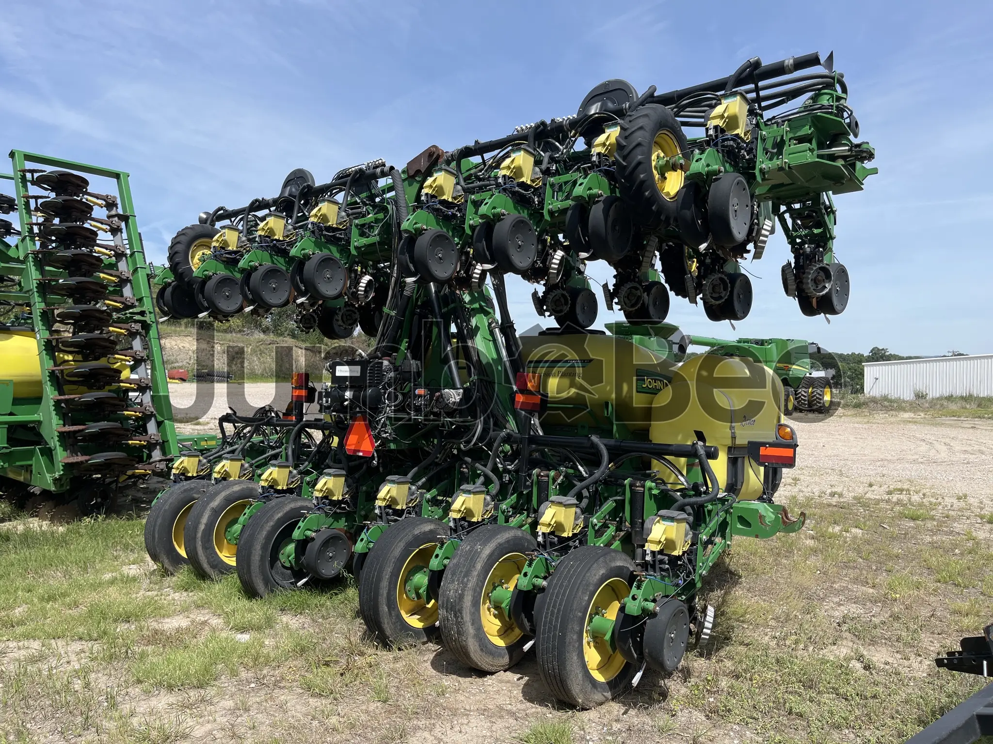 2013 John Deere DR24 - Used, for Sale — photo 1 of 15