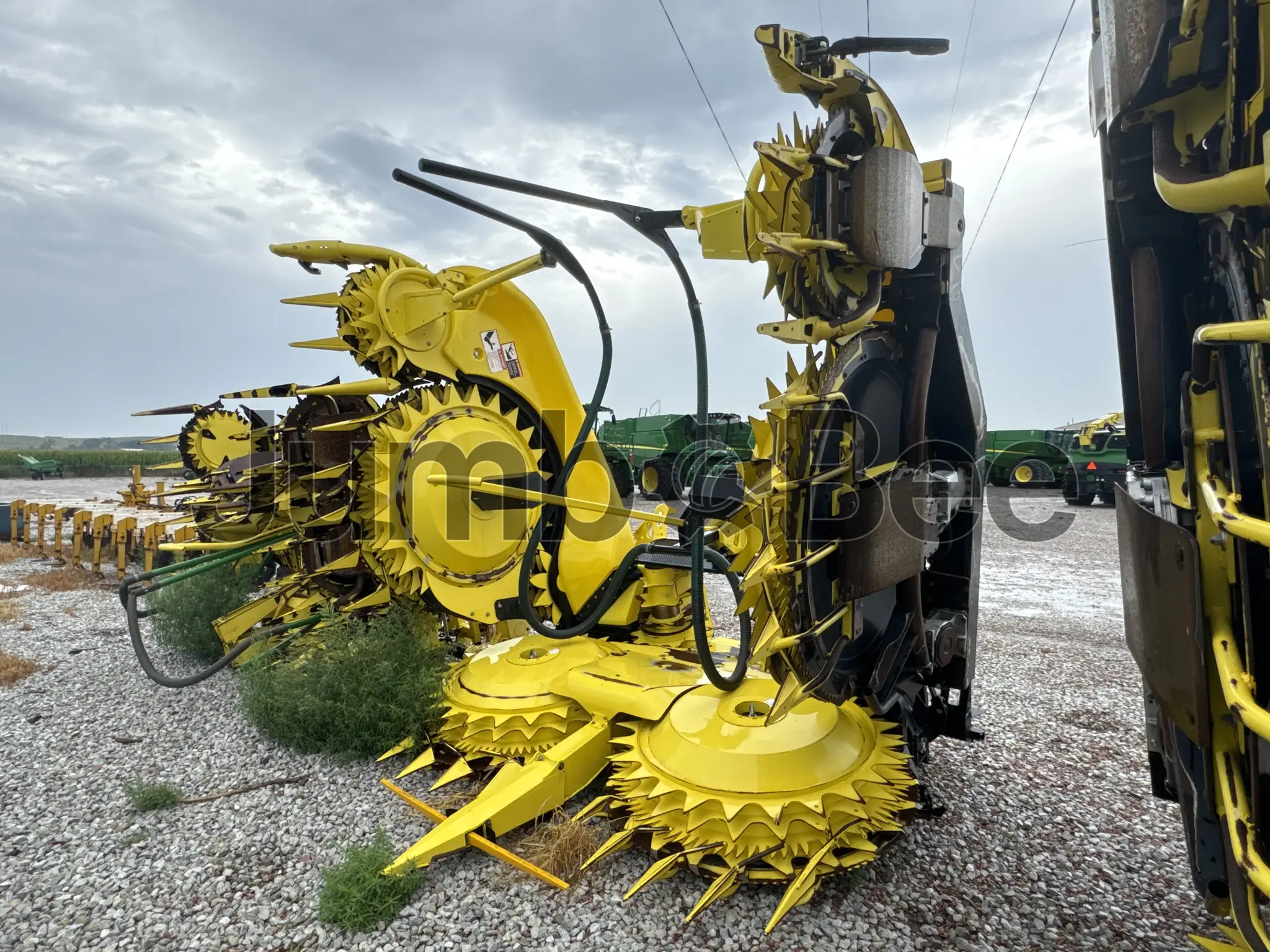 2023 John Deere 770 - Used, for Sale — photo 1 of 5