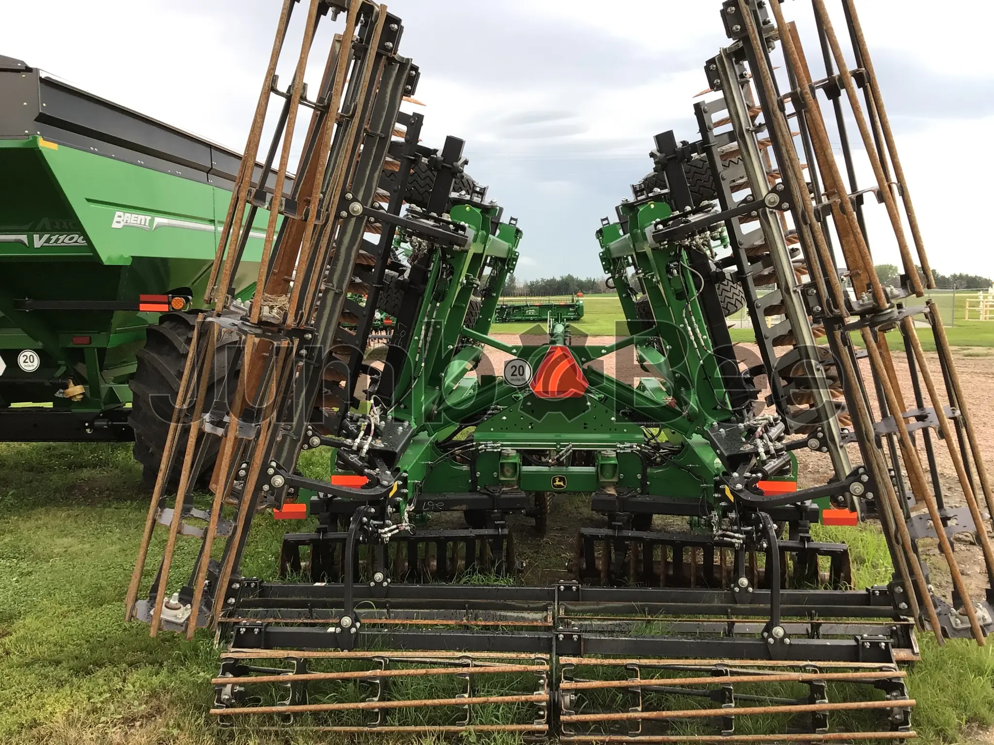 2022 John Deere 2660VT - Used, for Sale — photo 1 of 1