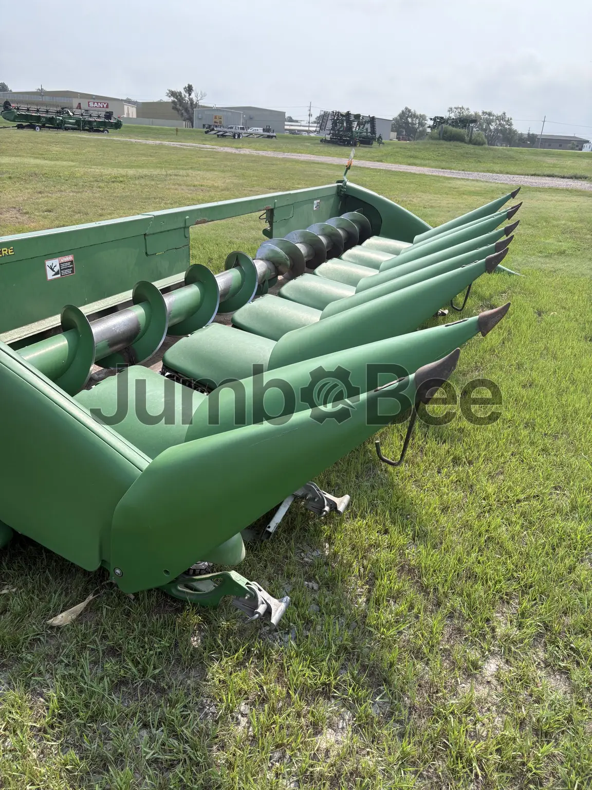 2009 John Deere 608C - Used, for Sale — photo 1 of 6