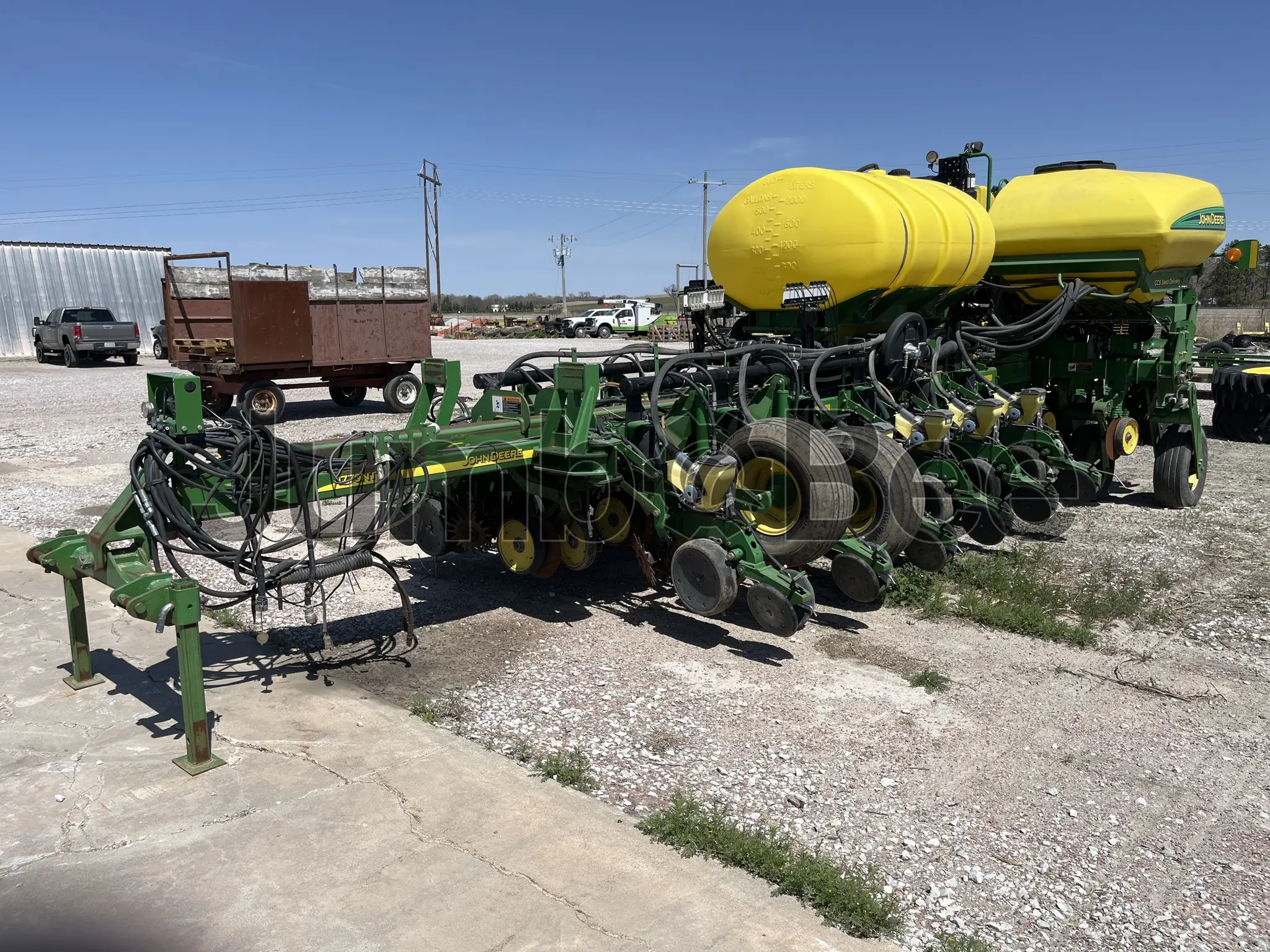 2009 John Deere 1770NT CCS - Used, for Sale — photo 1 of 17