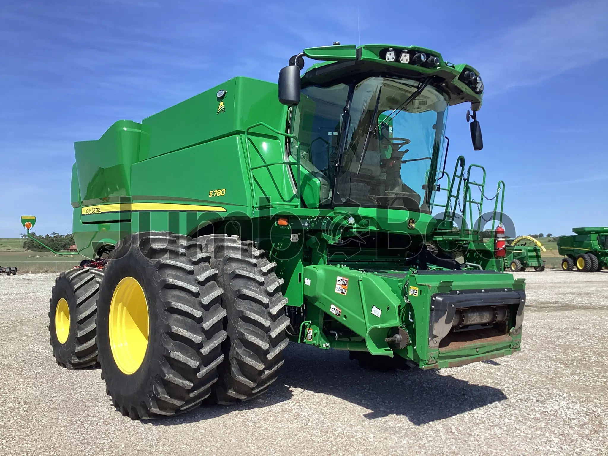 John Deere S780 2024 - Usado (737 Horas) en Venta — foto 1 de 30
