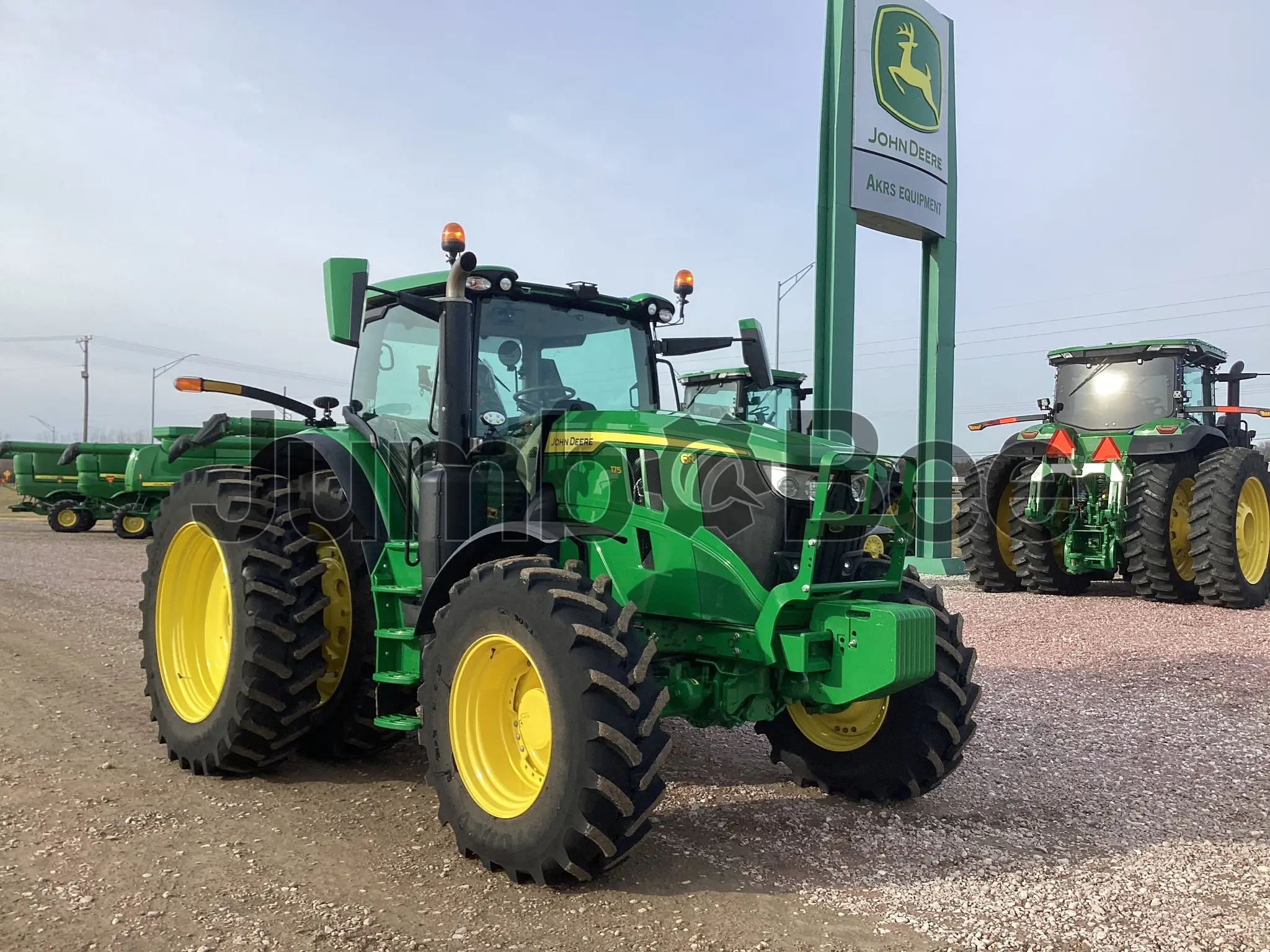 John Deere 6R 175 2025 - Usado (203 Horas) en Venta — foto 1 de 30