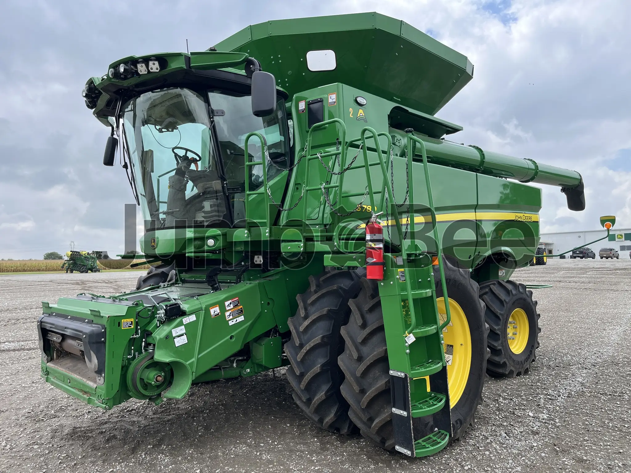 John Deere S780 2024 - Usado (654 Horas) en Venta — foto 1 de 33