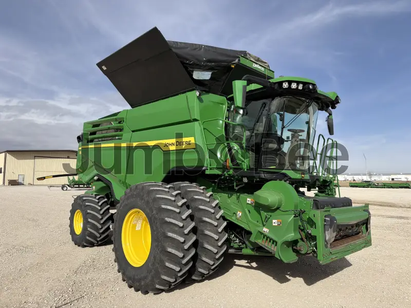 John Deere X9 1000 Combines