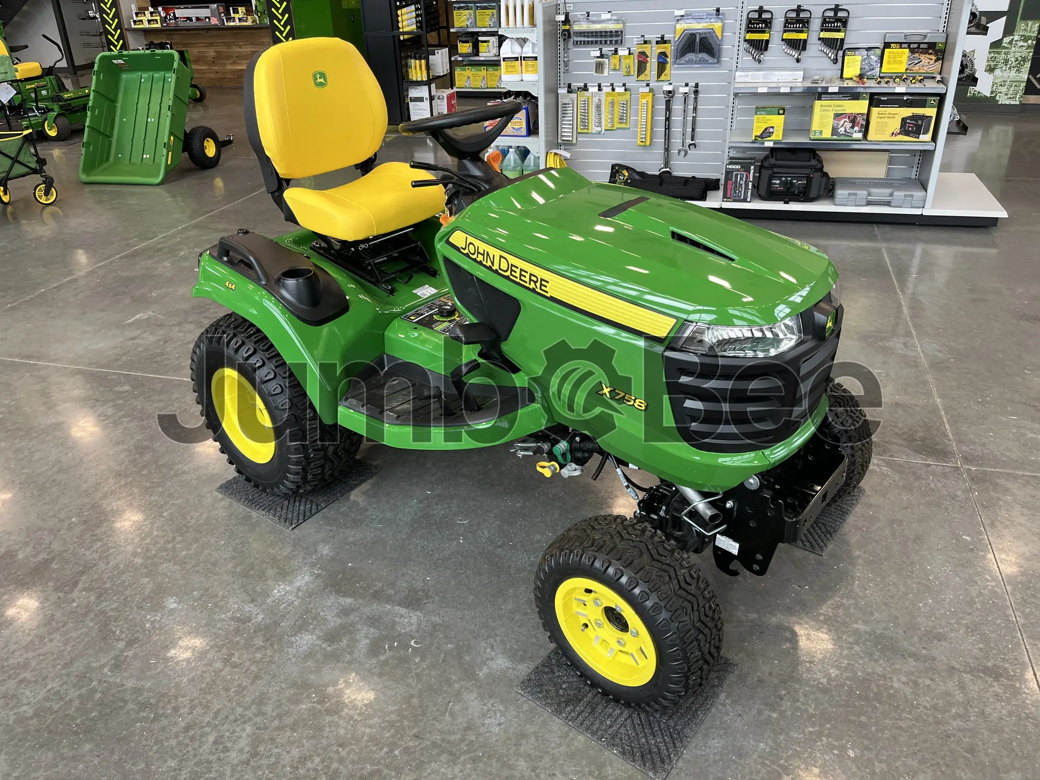John Deere X758 2025 - Nuevo en Venta — foto 1 de 15