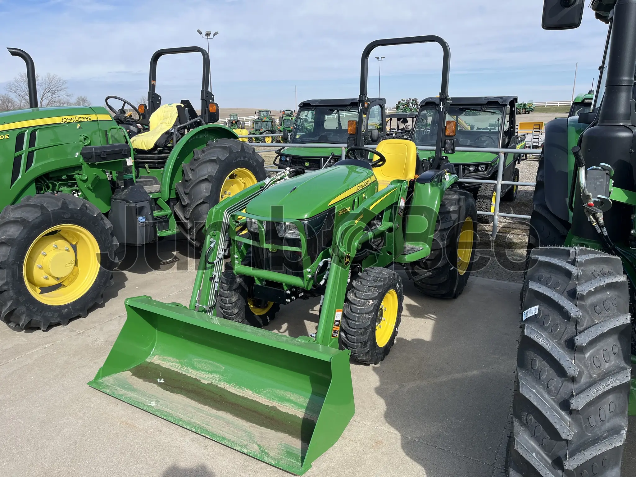 2025 John Deere 3038E - New, for Sale — photo 1 of 20