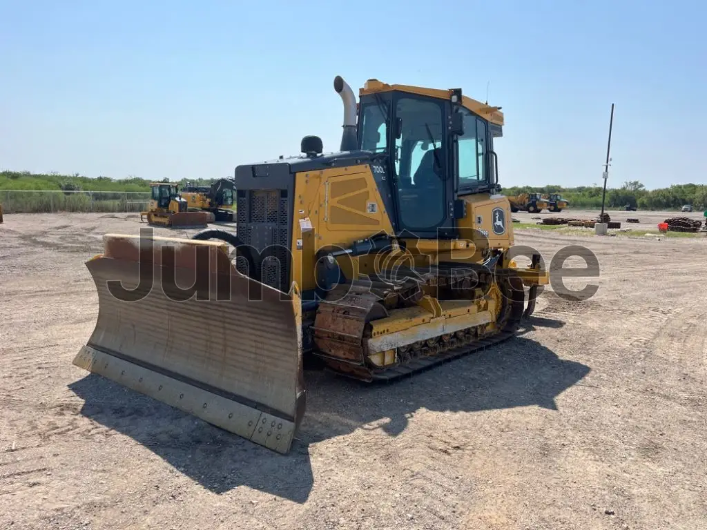 2023 John Deere 700L - Used, 2,151 Hours for Sale — photo 1 of 12