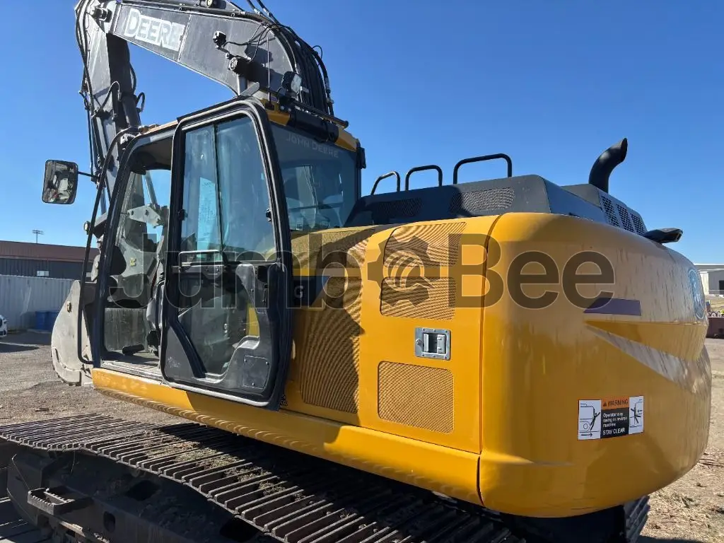 2021 John Deere 200G - Used, 1,609 Hours for Sale — photo 1 of 5
