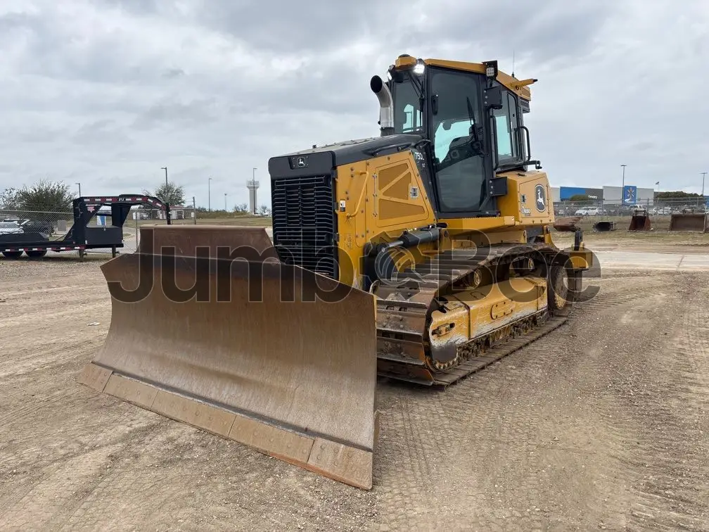 2023 John Deere 750L - Used, 3,584 Hours for Sale — photo 1 of 48