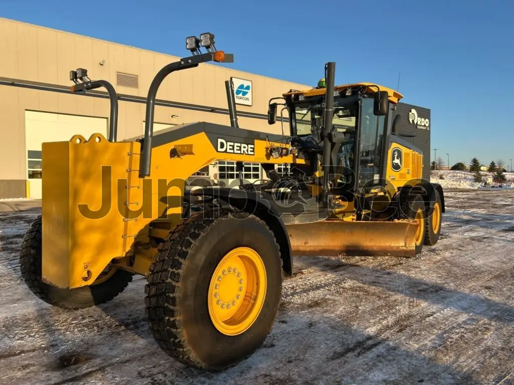 2022 John Deere 672G - Used, 1,609 Hours for Sale — photo 1 of 50