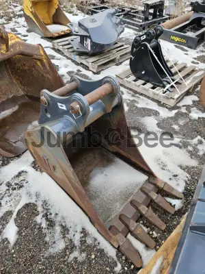 2021 JRB 410HD24 Backhoe Loader Buckets