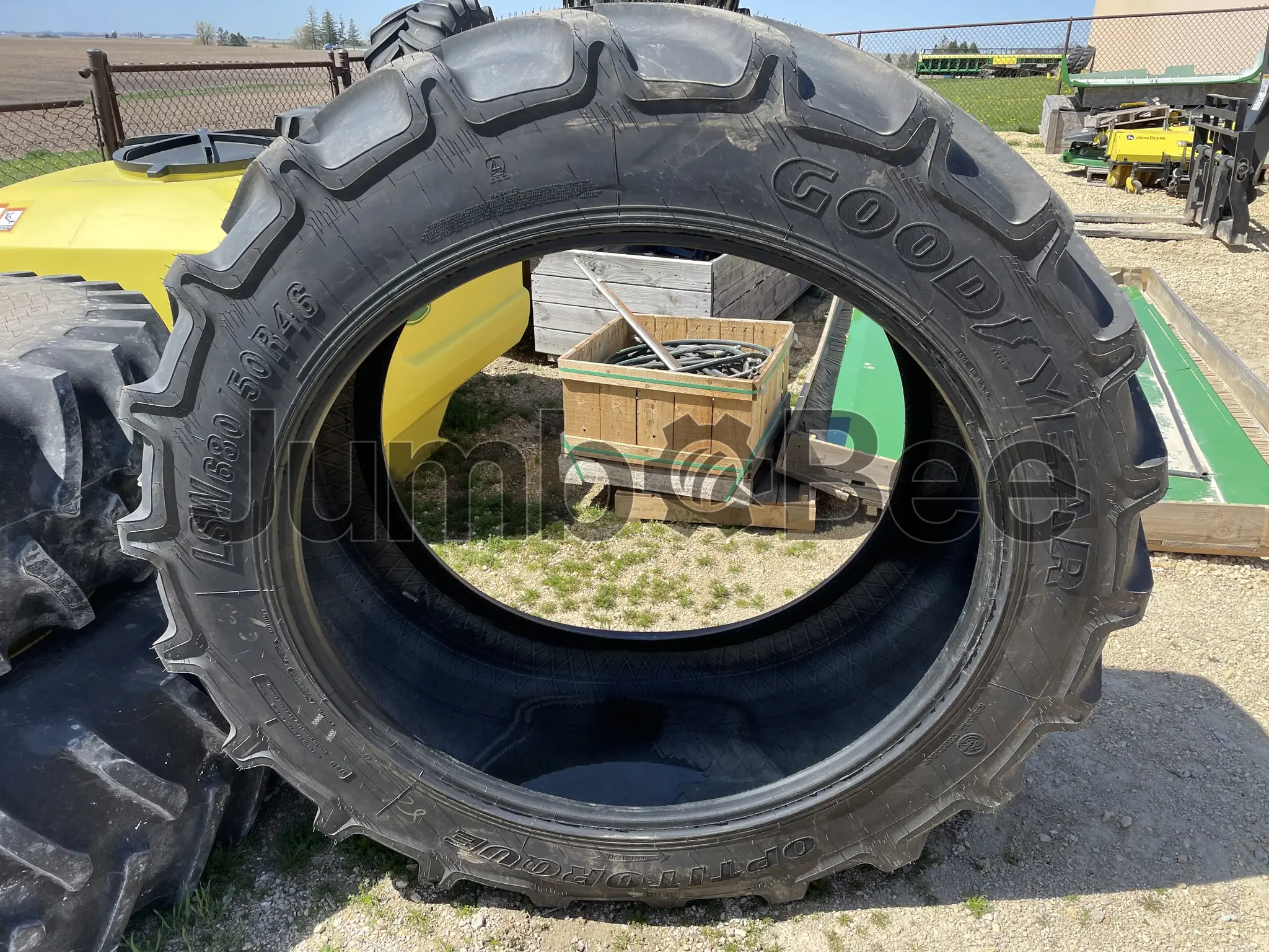 Goodyear 680/50R46 2024 - Usado en Venta — foto 1 de 8