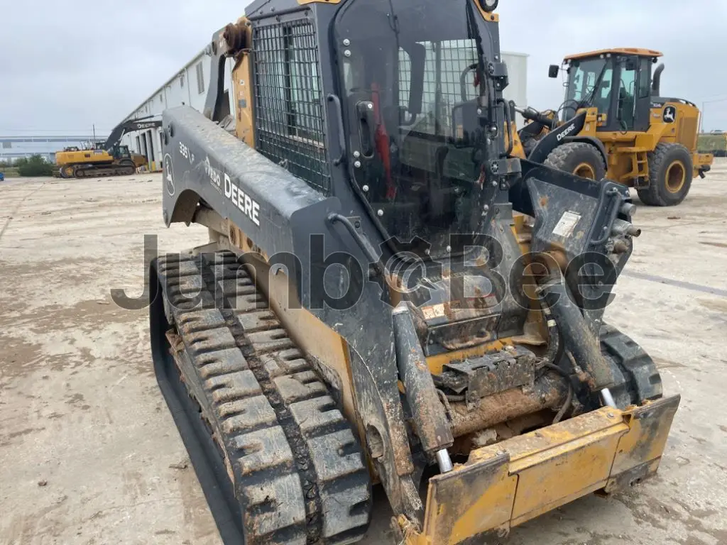 John Deere 335P 2024 - Usado (1,090 Horas) en Venta — foto 1 de 9