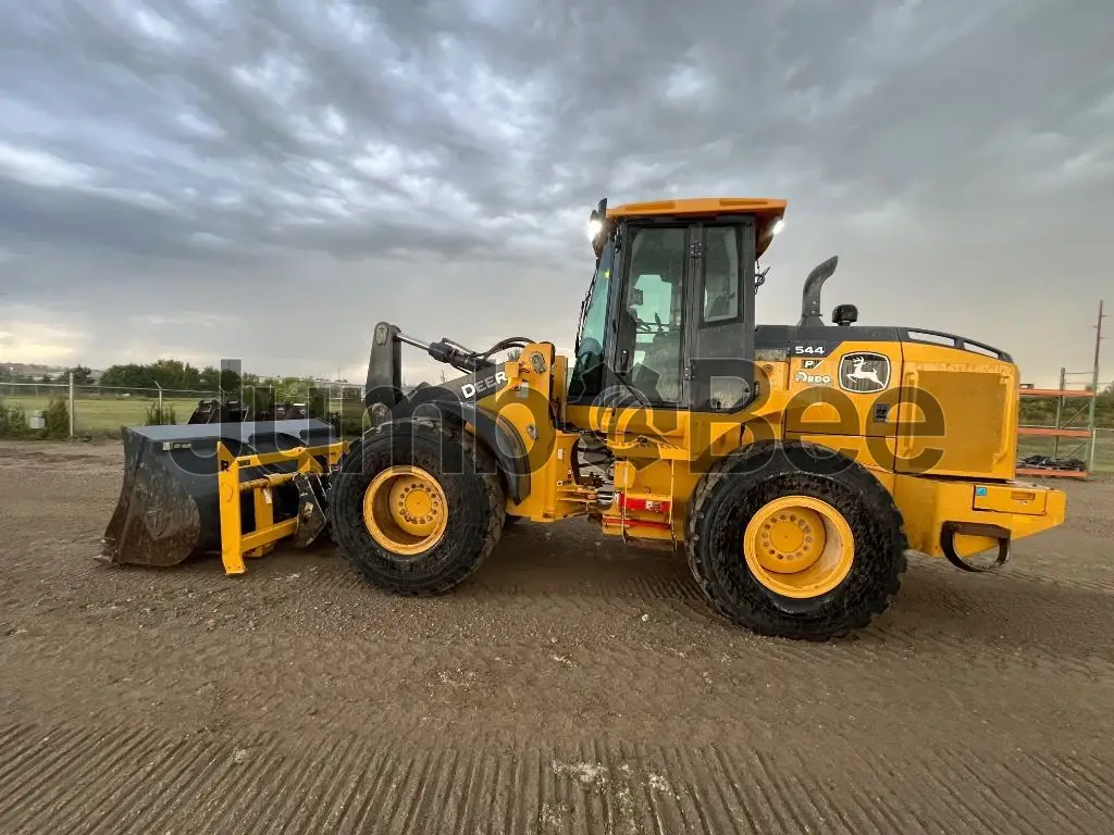 John Deere 544P 2021 - Usado (2,850 Horas) en Venta — foto 1 de 9