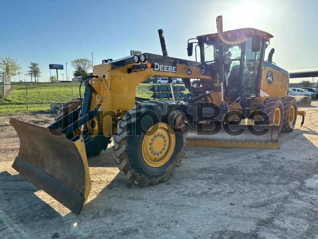 2022 John Deere 672G - Used, 4,761 Hours for Sale — photo 1 of 9