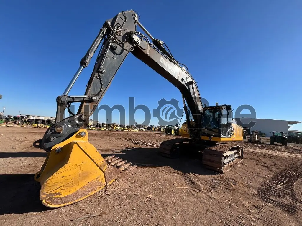 John Deere 380P 2024 - Usado (2,410 Horas) en Venta — foto 1 de 14