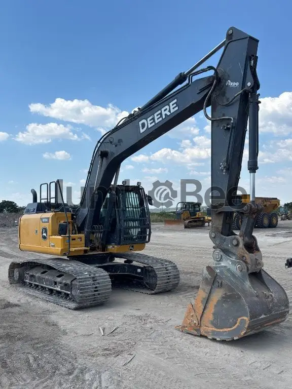 John Deere 200G 2021 - Usado (3,285 Horas) en Venta — foto 1 de 5