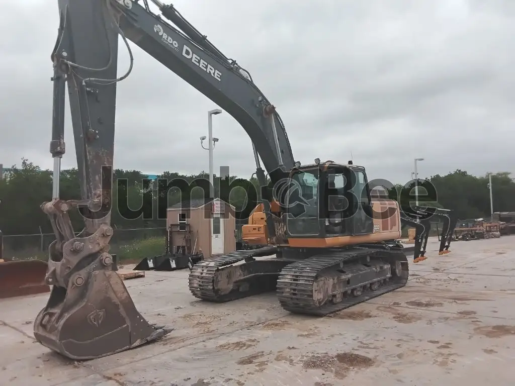 John Deere 300GLC 2022 - Usado (4,985 Horas) en Venta — foto 1 de 11