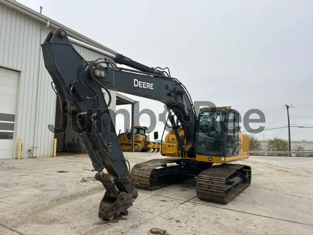 John Deere 210P 2023 - Usado (3,863 Horas) en Venta — foto 1 de 43