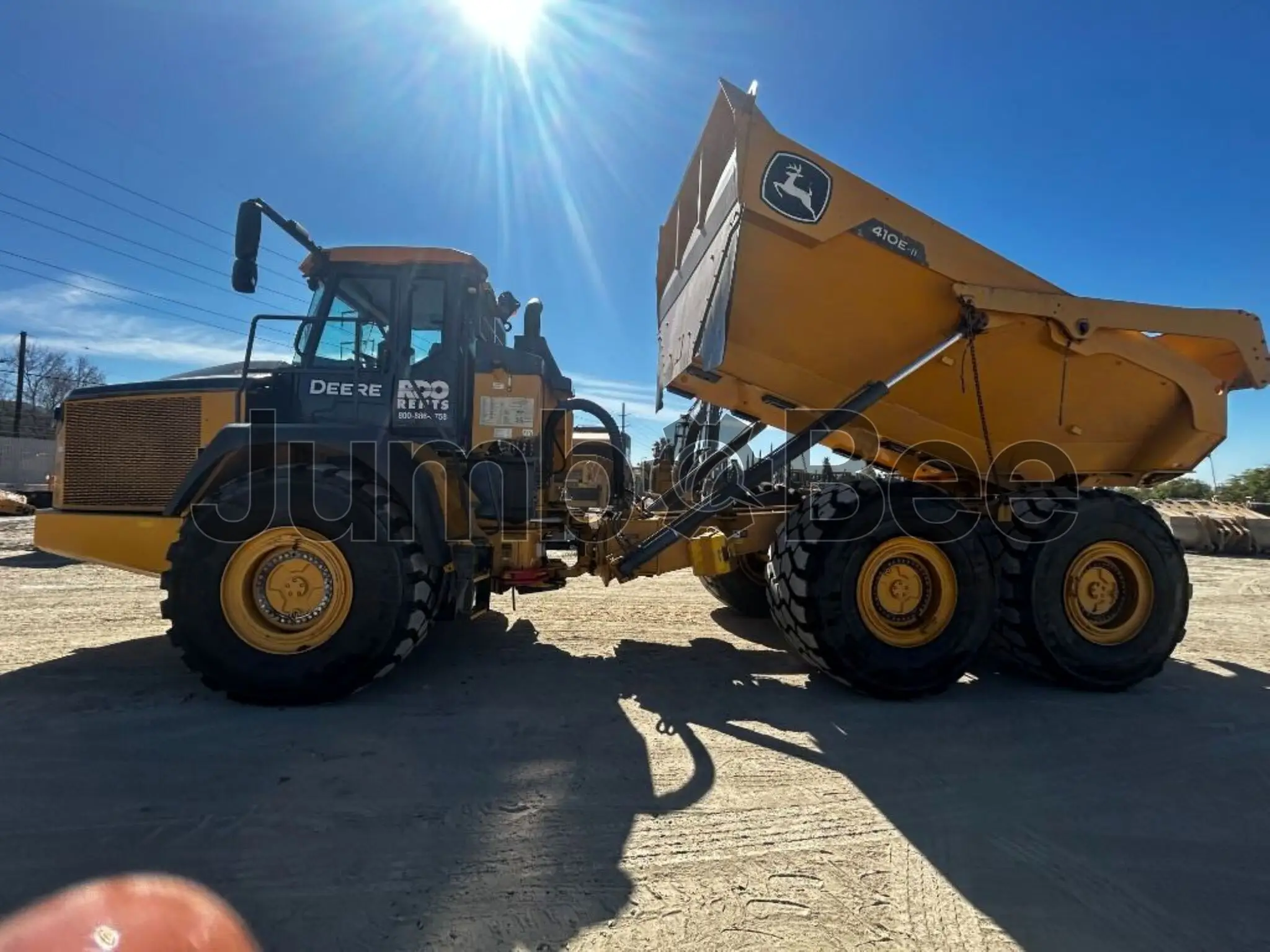 John Deere 410E-II 2022 - Usado (5,642 Horas) en Venta — foto 1 de 10